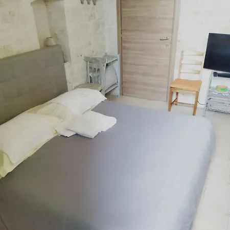 Bed and Breakfast Dimora Delle Badesse Κονβερσάνο