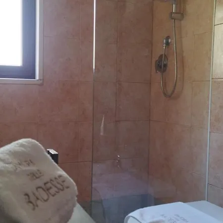 Dimora Delle Badesse Bed & Breakfast 3*
