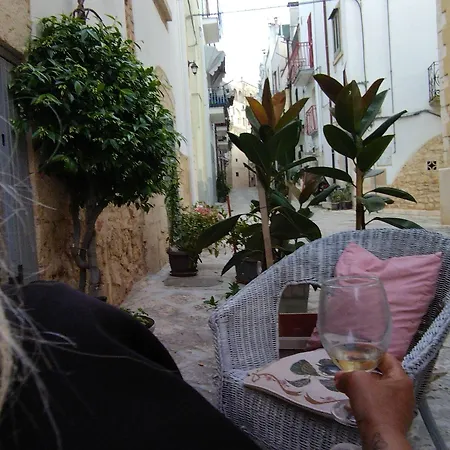 Dimora Delle Badesse Bed & Breakfast