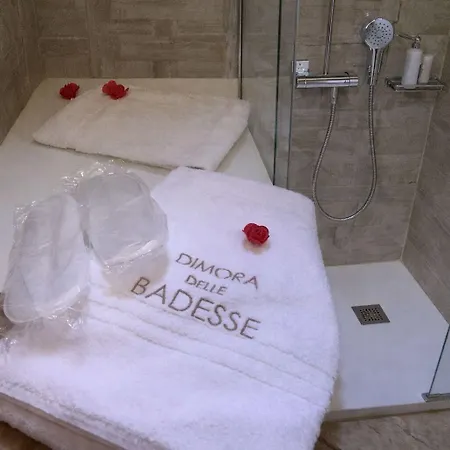 Dimora Delle Badesse فندق مبيت وإفطار 3*